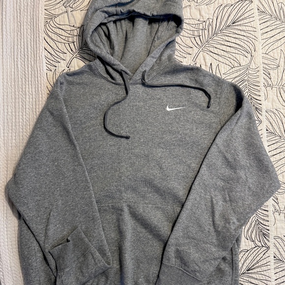 Nike Hoodie - Picture 1 of 1